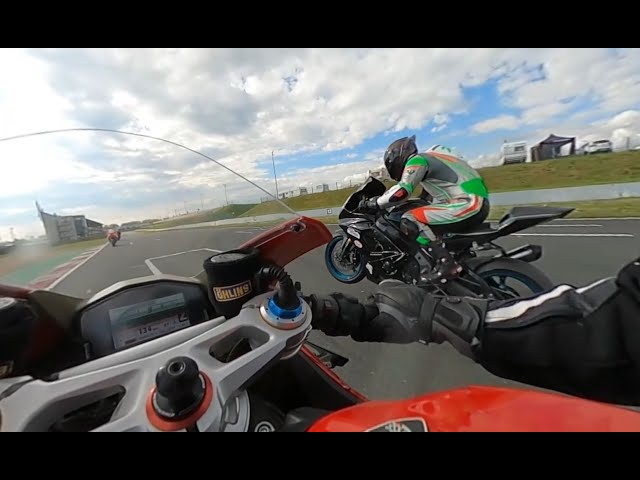 2021-05-19 | 360°-Video  | Power-Wheelie - Hafeneger Renntrainings | Motorsport Arena Oschersleben