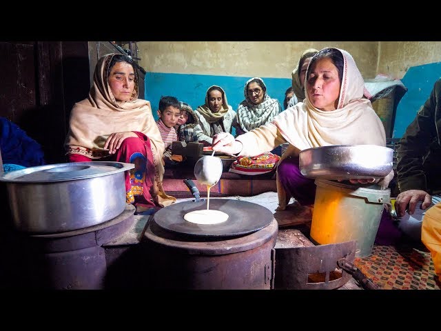 LONG LIFE FOOD in Hunza Valley - HEAVEN ON EARTH, Pakistan | Pakistani Food Tour!