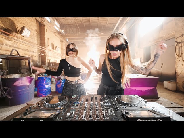 Natasha Wax & Sony Vibe - Factory DJ Set (Techno Mix) 4K HDR