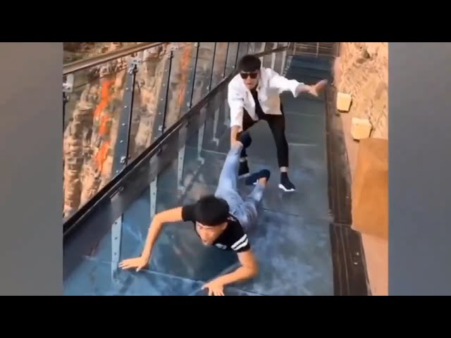 (FUNNY OR CRUEL?!) GLASS FLOOR CRACKING BENEATH THEIR FEET 400 FT IN THE AIR! #SHORTS