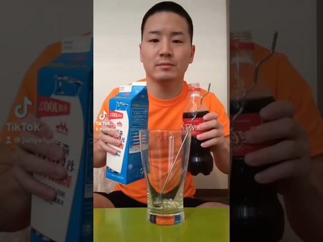 #funny #mukbang #food #eatingchallenge #duet