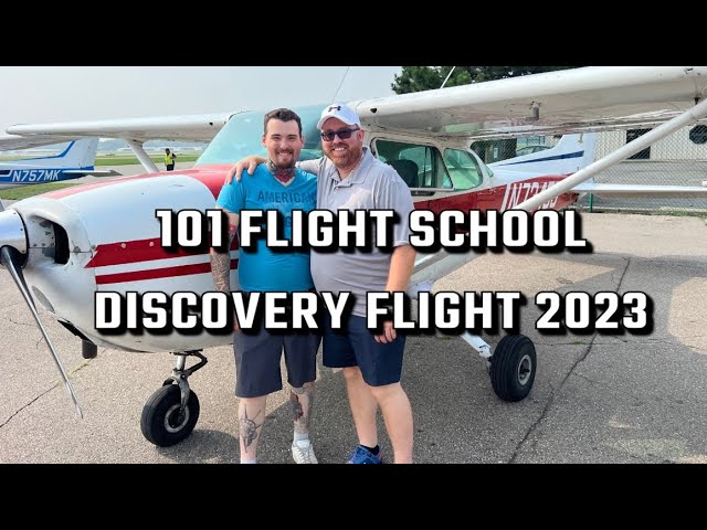 Learning How to Fly a Plane! - 101 Flight School Discovery Flight!