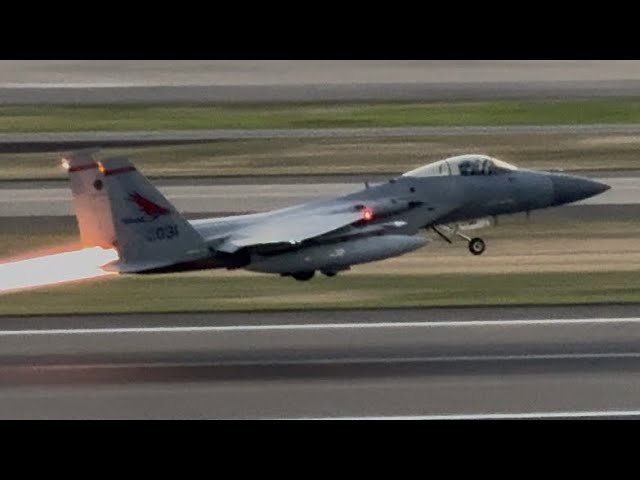 11 US Air Force McDonnell Douglas F-15C Eagles “Redhawks” Departing Portland International Airport