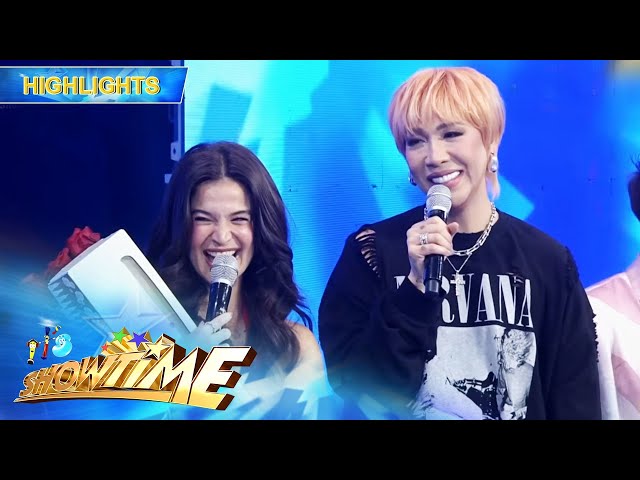 Anne Curtis' belated birthday celebration on It's Showtime! | It's Showtime