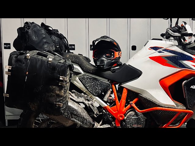 KRIEGA OS LUGGAGE ON A KTM 1290 SUPER ADVENTURE