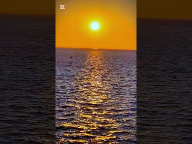 Sunset from a Ship: Nature’s Beauty and Relaxing Music