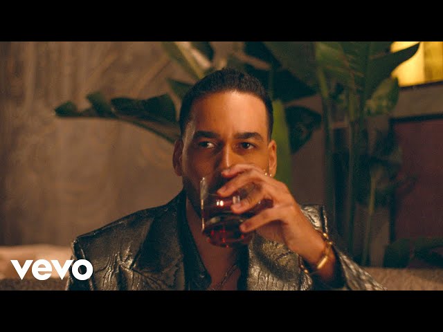 Romeo Santos - Bebo (Official Video)