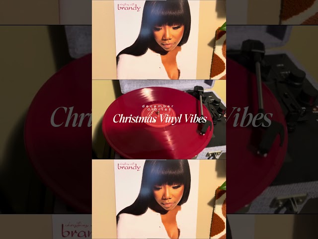 Get In The Groove With Festive Christmas Vinyl Tunes!