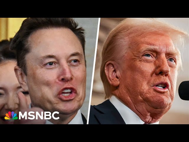 'Disrespecting his MAGA crowd!': Trump shuns base for Elon and billionaire 'tech bros' on stage