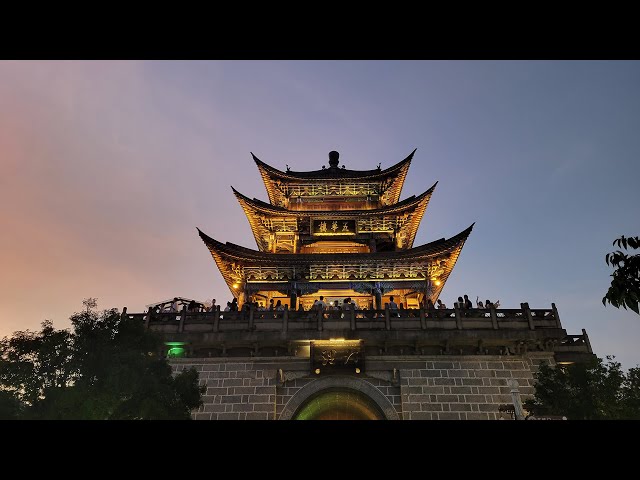 Dali Old Town ( Yunnan, China - 360 video )