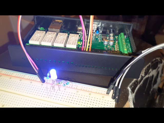 Software PWM on the dS3484