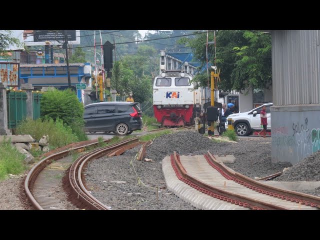 JALUR BARU ARAH LABUAN SUDAH TERPASANG ⁉️ UPDATE WUJUD REL DOUBLE TRACK SISI BARAT RANGKASBITUNG