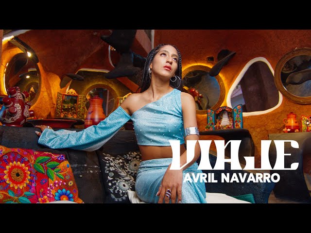 AVRIL NAVARRO - VIAJE (URBANO + QUECHUA) [OFFICIAL VIDEO]