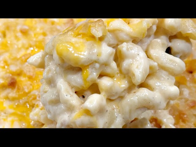 The Creamiest, Cheesiest Mac and Cheese Recipe Ever!"