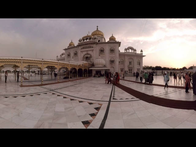 360 video: Bangla Sahib Gurudwara Temple, Delhi, India