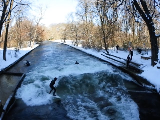 River Surfing the Eisbach in Munich 360 degree from the Winter Wave Surfer