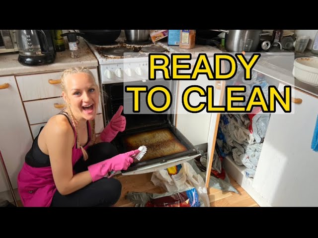 EMOTIONAL HOME MAKEOVER | Cleaning for free! 🤩❤️