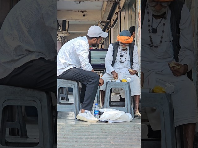 He got so happy seeing food 😇 Act of kindness