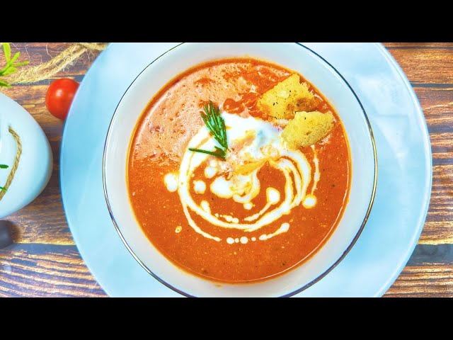 The Most AMAZING Homemade Tomato Soup You Need To Try