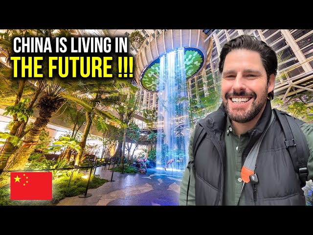 Inside China's FUTURISTIC Mall 🇨🇳 | Chongqing, China Vlog 2025