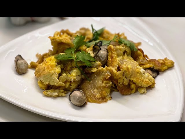 Orh Luak or Oyster Omelette (Delicious hawker dish cooked at home)