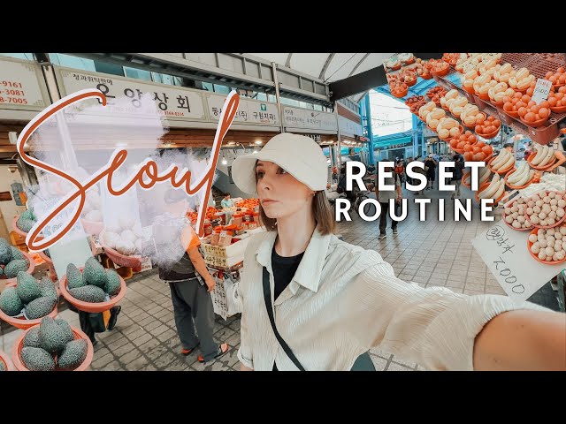 SEOUL VLOG | clean w/me, Seoul's cheapest fruit market, apartment reset🧽