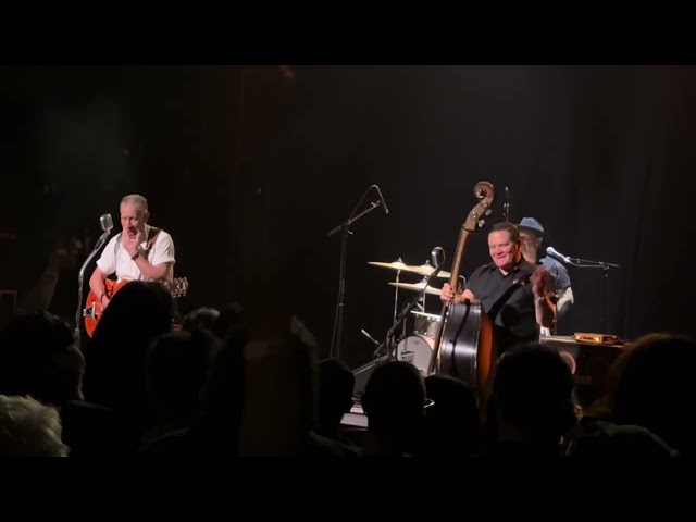 ￼”The Devil’s Chasing Me” The Reverend Horton Heat. Live @El Rey Theatre, ABQ 02.06.25