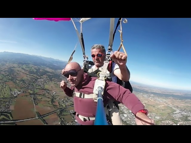 Vidéo en 360°-Olivier-YEPYEP Pyrénées parachutisme