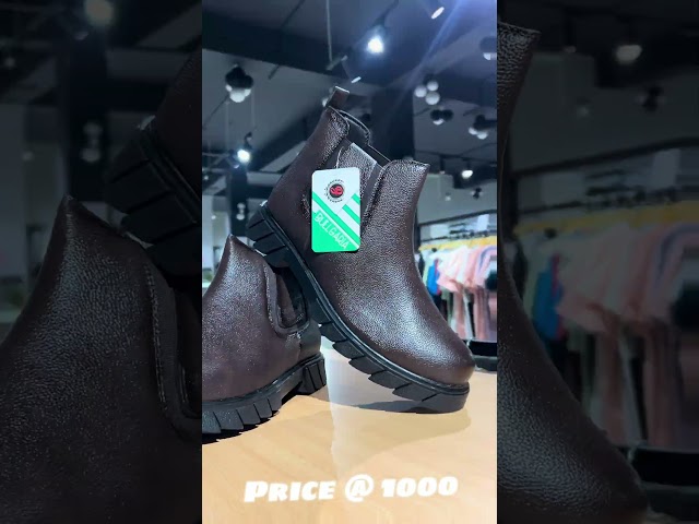 CHELSEA BOOTS |   price @1000. #boots #brandhouse #fashionbrand #100 #fashion