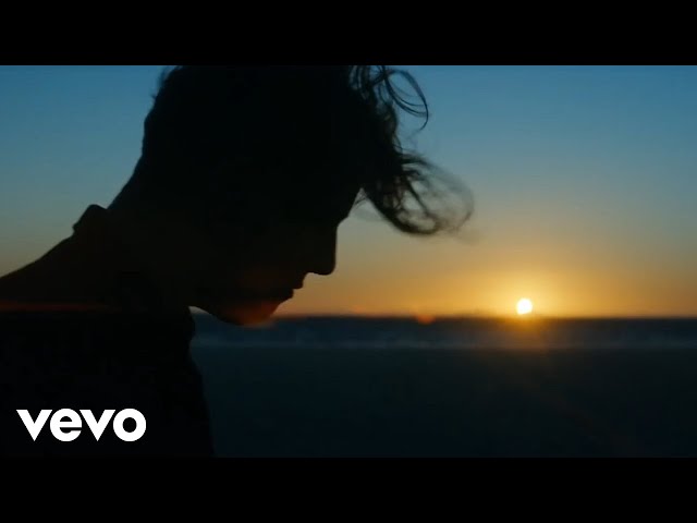 Tom Odell - Magnetised (Official Video)