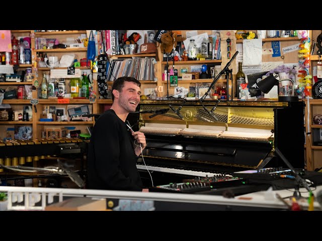 Fred again..: Tiny Desk Concert