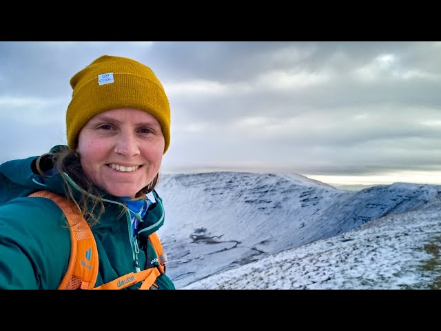 VanLife Wales: Snowy Hikes and Scenic Views