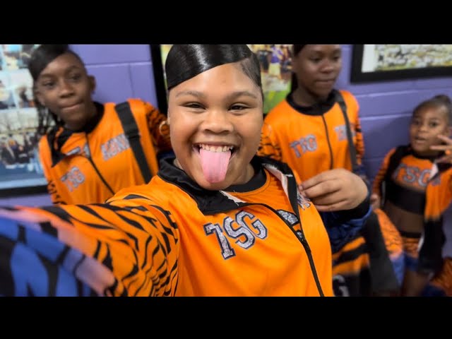 COME WITH US TO OUR COMPETITION 🧡💙| BUCK-or-BOO Vlog 2k22