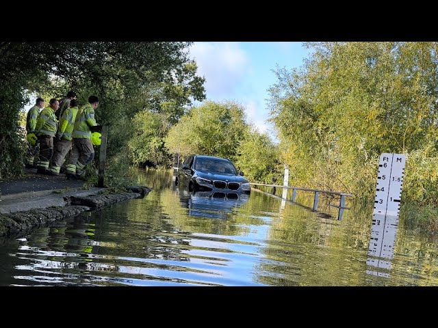 Fire Rescue !! Essex & Bedfordshire flooding || vehicles vs deep water || flood compilation