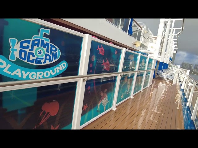 Carnival Horizon Deck 11 going aft from Spa Suites.