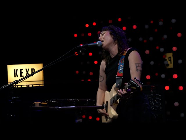 NONBINARY GIRLFRIEND - Full Performance (Live on KEXP)