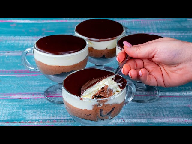 Don’t get the tray dirty! Dessert in a glass with oreo biscuits!