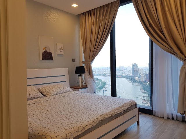 FOR RENT - 2 BEDS (AQUA 2) - VINHOMES GOLDEN RIVER - DISTRICT 1