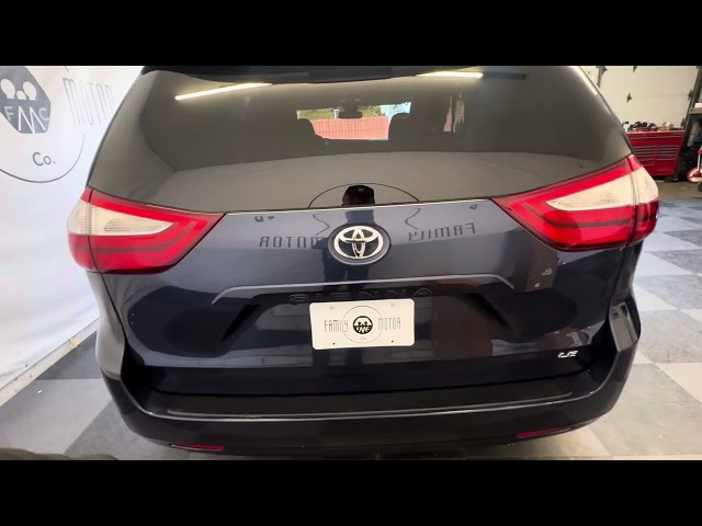 2019 Toyota sienna LE, 87K miles, Adaptive, cruise control, back up camera! ￼￼￼