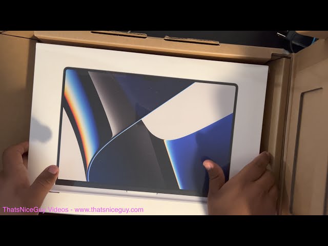 MacBook Pro 16" Unboxing (2021, M1 Max)