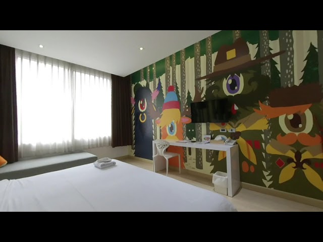 [VR 180] Beat Hotel, Prakanong, Bangkok