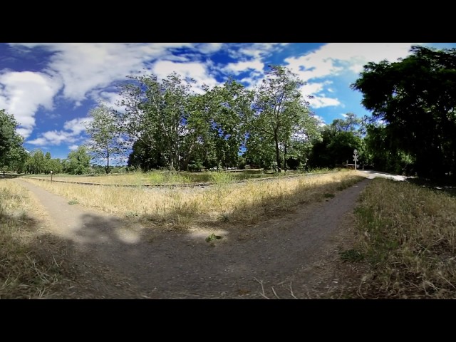 Miniature Train at Vasona Park 360 VR 3D Camera (VUZE)