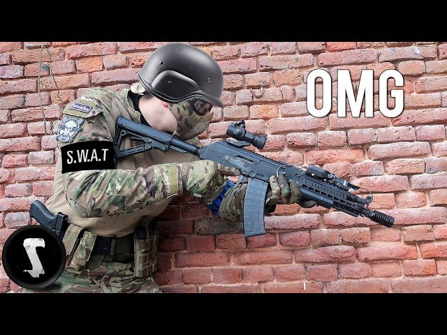 SWAT Officer tries Airsoft and DESTROYS Everyone.