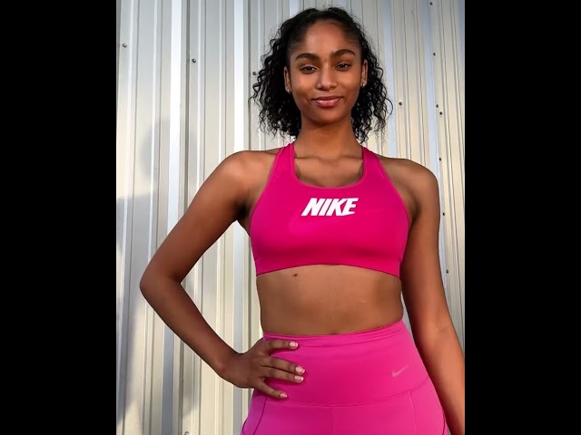 Nike GoWomen's Firm-Support High-Waisted 7/8 Leggings with Pockets$110