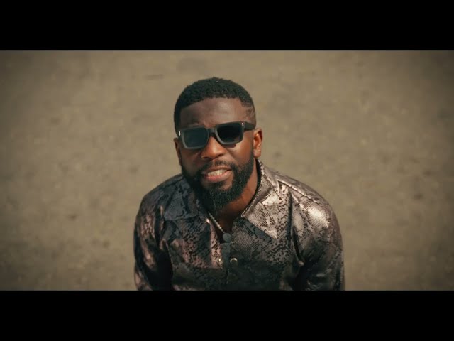 Bisa Kdei - Yenkodi (Official Video)