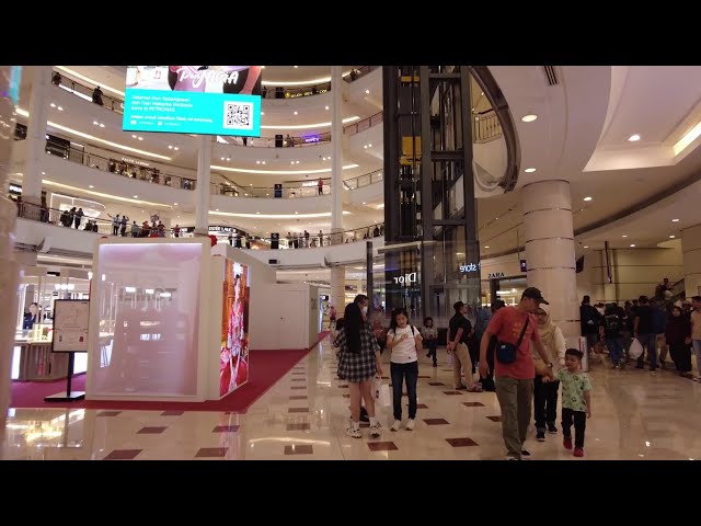 Suria KLCC Shopping Mall Walking Tour