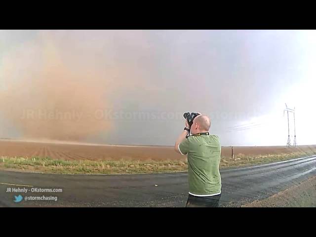 Big Spring, Texas Anti-cyclonic Tornado - May 22, 2016