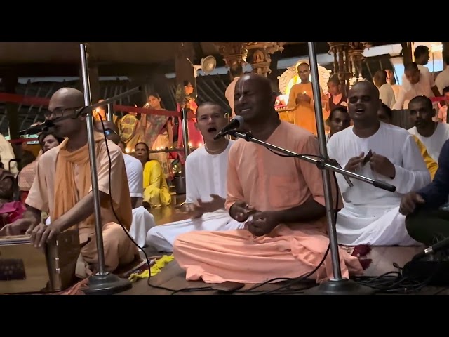 Harinam Sankirtan: Elevate Your Spirit with Divine Chants and Devotional Melodies 🎶🙏