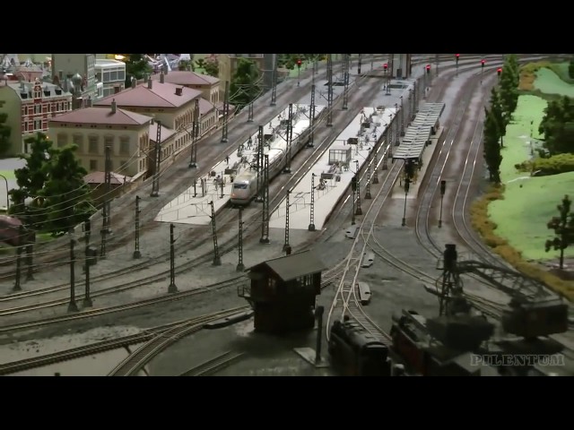 Model Railway Layout in HO scale with High Speed Trains from Germany