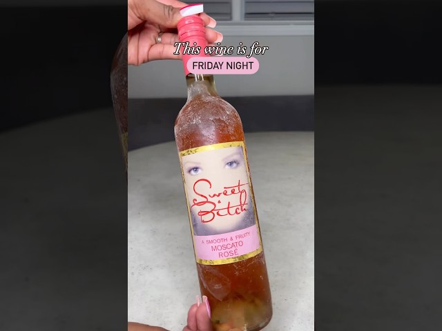 I DONT REMEMBER ANYTHING! TRYING A MOSCATO ROSÉ WINE! #wine #sweetwine #asmrfood #party